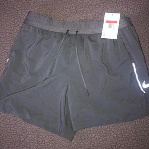 NWT! Nike Running Shorts! Size L MSRP $60